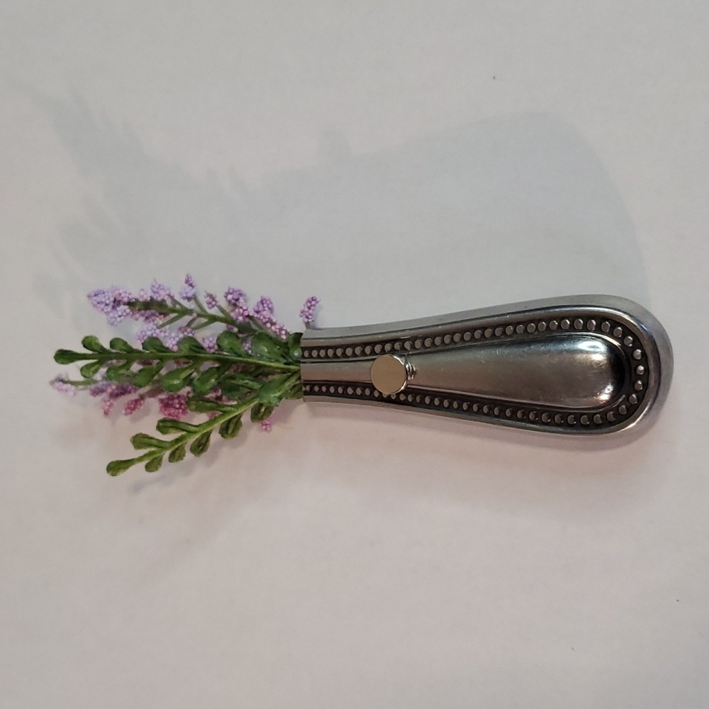 Refrigerator bud vase handcrafted from vintage silverware - Picture 4 of 9